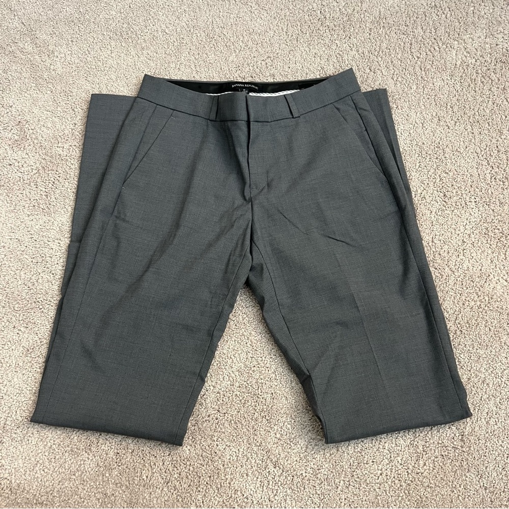 Banana Republic Navy gray Logan Slacks Size 0